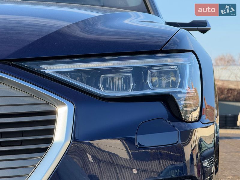 Позашляховик / Кросовер Audi e-tron 2020 в Луцьку