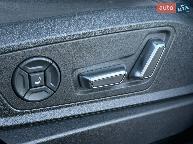 Позашляховик / Кросовер Audi e-tron 2020 в Луцьку