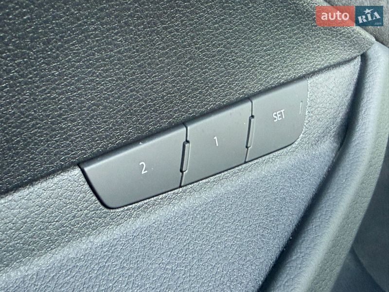 Позашляховик / Кросовер Audi e-tron 2020 в Луцьку