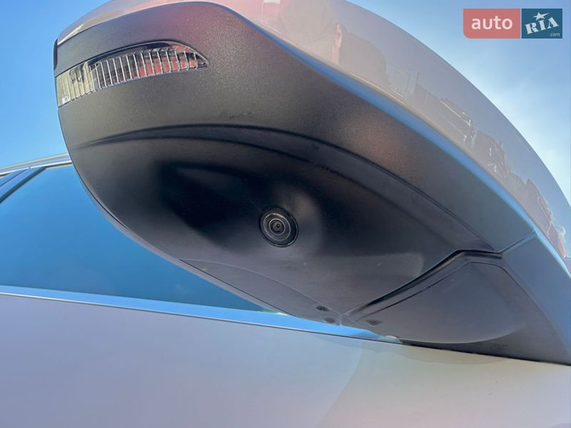 Внедорожник / Кроссовер Audi e-tron 2019 в Львове