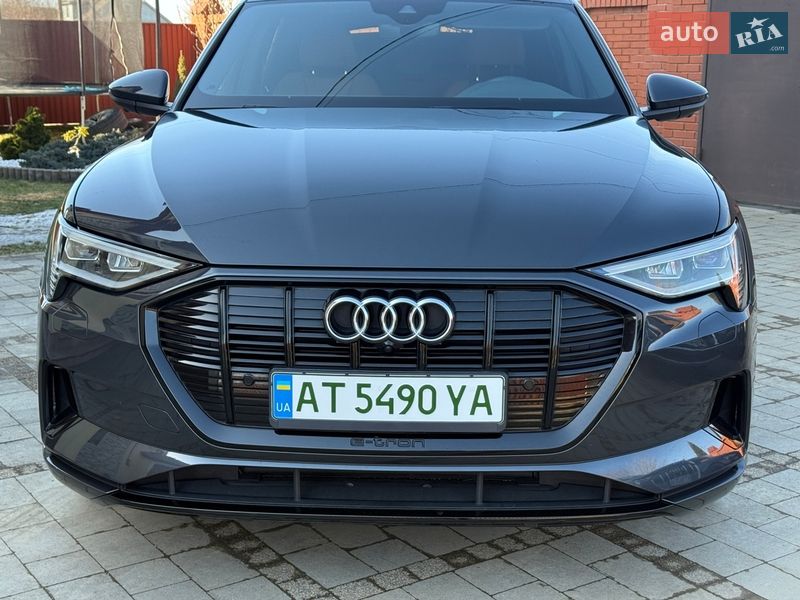 Внедорожник / Кроссовер Audi e-tron 2020 в Коломые