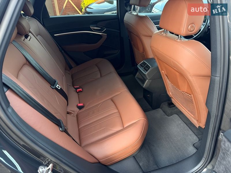 Внедорожник / Кроссовер Audi e-tron 2020 в Коломые