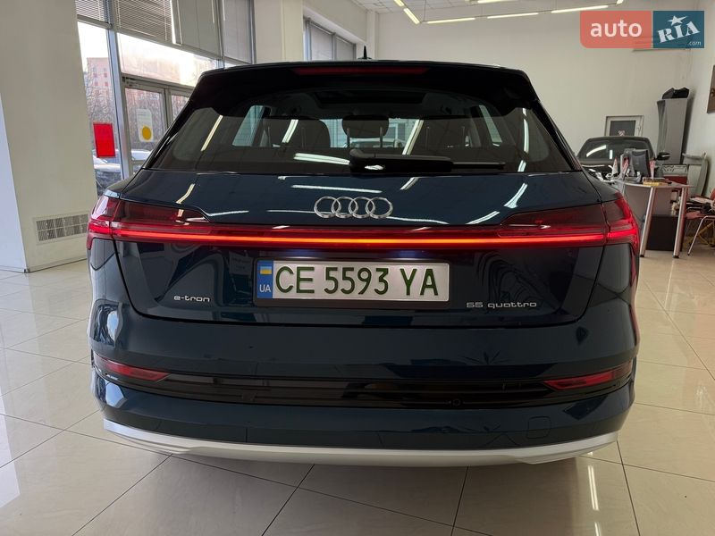 Внедорожник / Кроссовер Audi e-tron 2020 в Черновцах