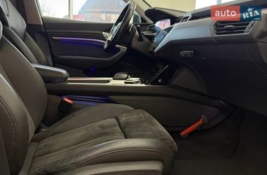 Внедорожник / Кроссовер Audi e-tron 2020 в Черновцах