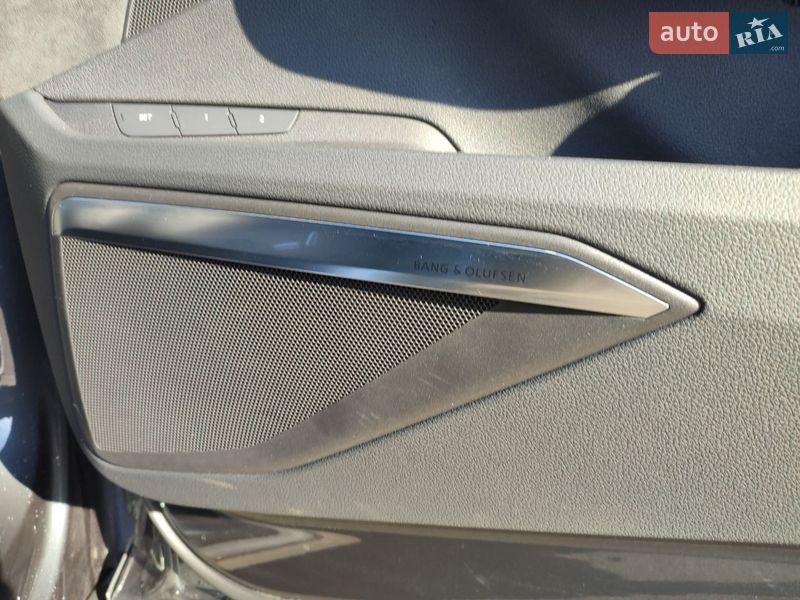 Внедорожник / Кроссовер Audi e-tron 2020 в Киеве