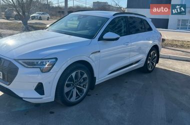 Внедорожник / Кроссовер Audi e-tron 2020 в Харькове фото 3 Внедорожник / Кроссовер Audi e-tron 2020 в Харькове