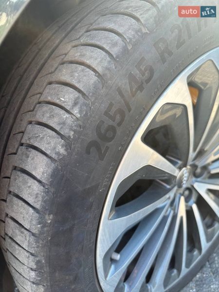 Внедорожник / Кроссовер Audi e-tron 2018 в Черновцах