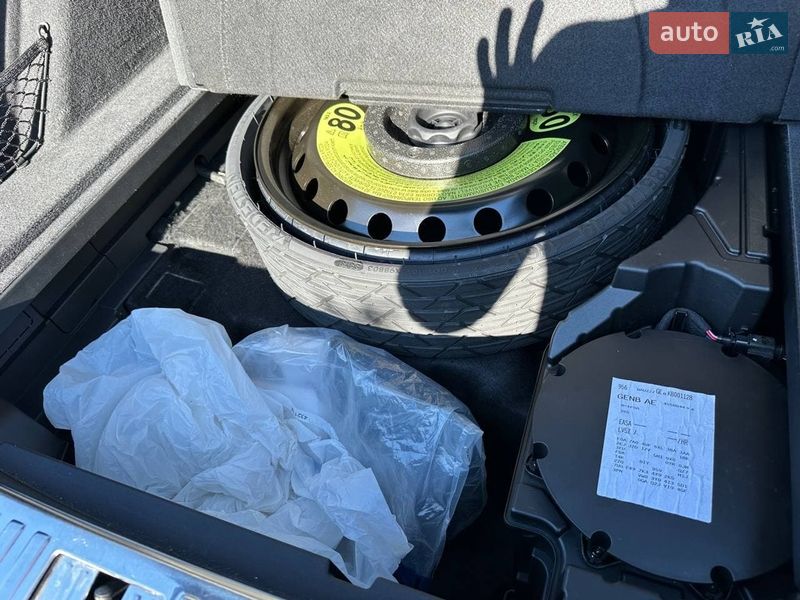 Внедорожник / Кроссовер Audi e-tron 2018 в Черновцах