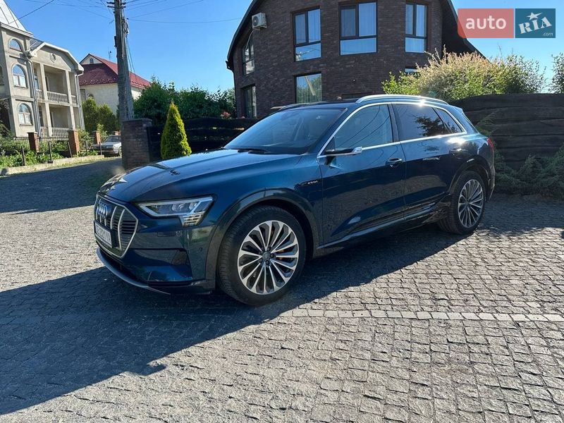 Внедорожник / Кроссовер Audi e-tron 2018 в Черновцах