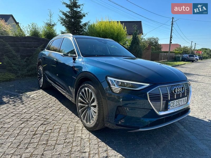 Внедорожник / Кроссовер Audi e-tron 2018 в Черновцах