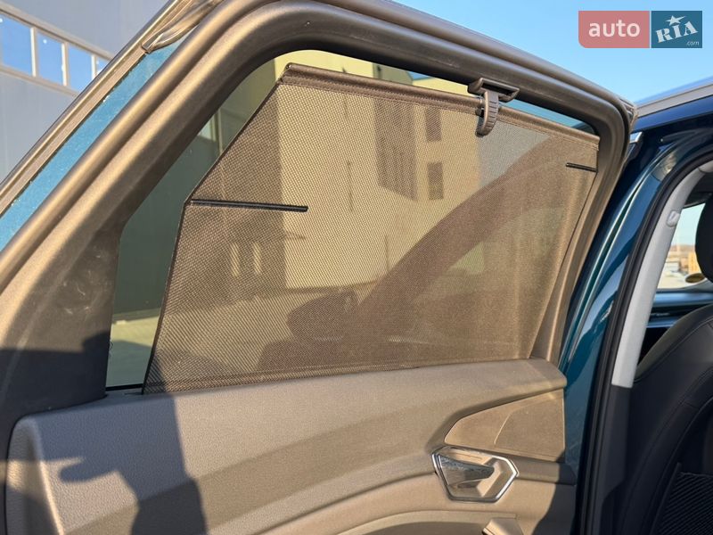 Позашляховик / Кросовер Audi e-tron 2021 в Львові