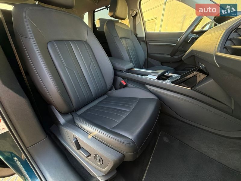 Позашляховик / Кросовер Audi e-tron 2021 в Львові
