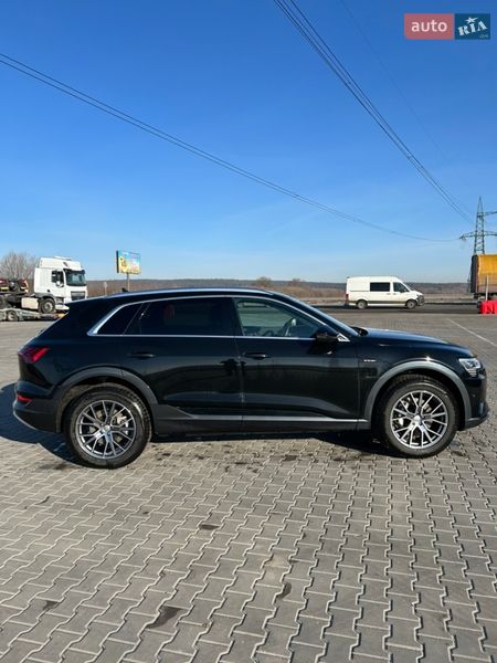 Внедорожник / Кроссовер Audi e-tron 2023 в Житомире