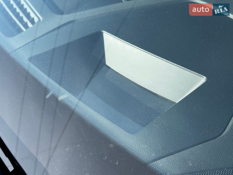 Внедорожник / Кроссовер Audi e-tron 2019 в Львове