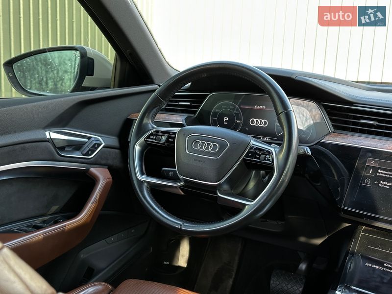Внедорожник / Кроссовер Audi e-tron 2019 в Львове