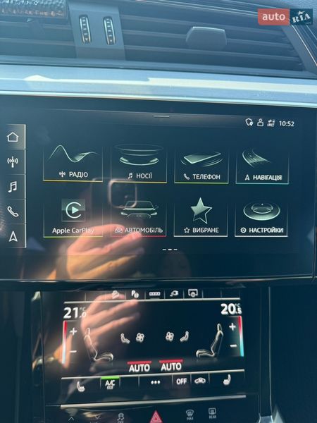 Позашляховик / Кросовер Audi e-tron 2021 в Києві