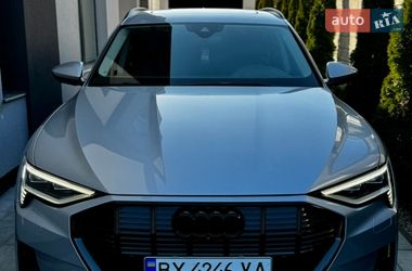Внедорожник / Кроссовер Audi e-tron 2022 в Ровно