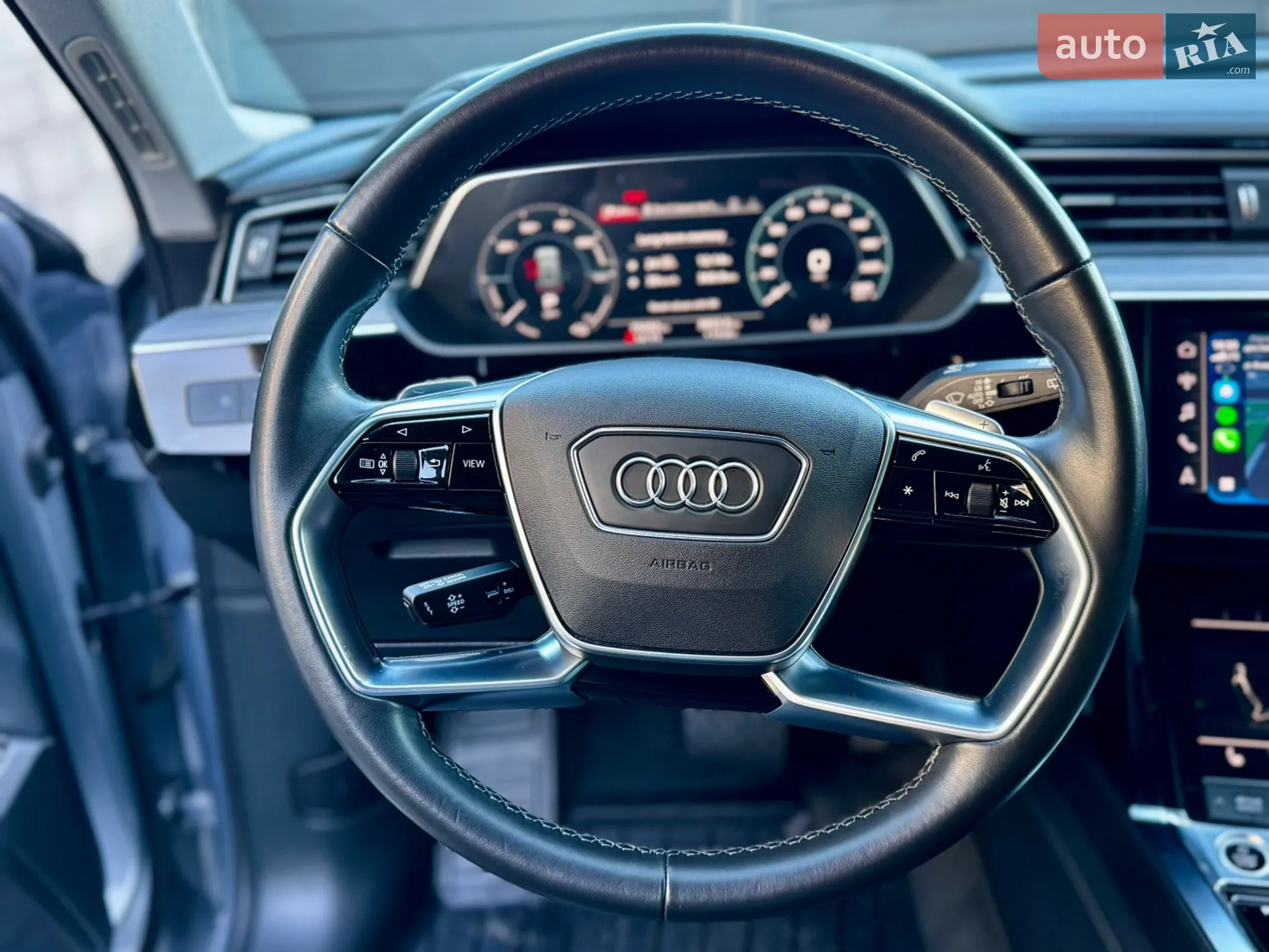 2022 Audi e-tron - мініатюра 21