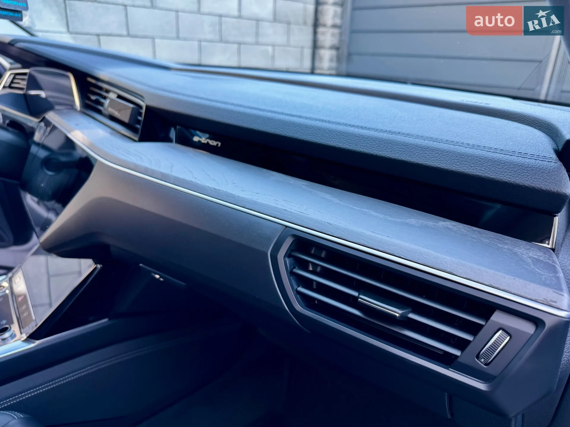 2022 Audi e-tron - мініатюра 33