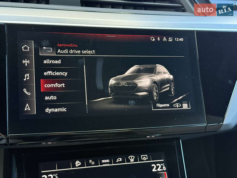 Внедорожник / Кроссовер Audi e-tron 2022 в Хмельницком