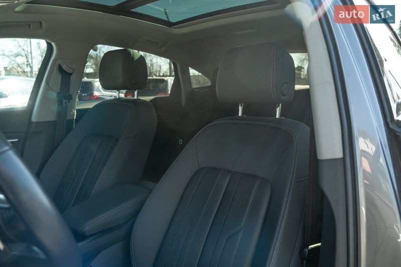 Внедорожник / Кроссовер Audi e-tron 2020 в Черновцах