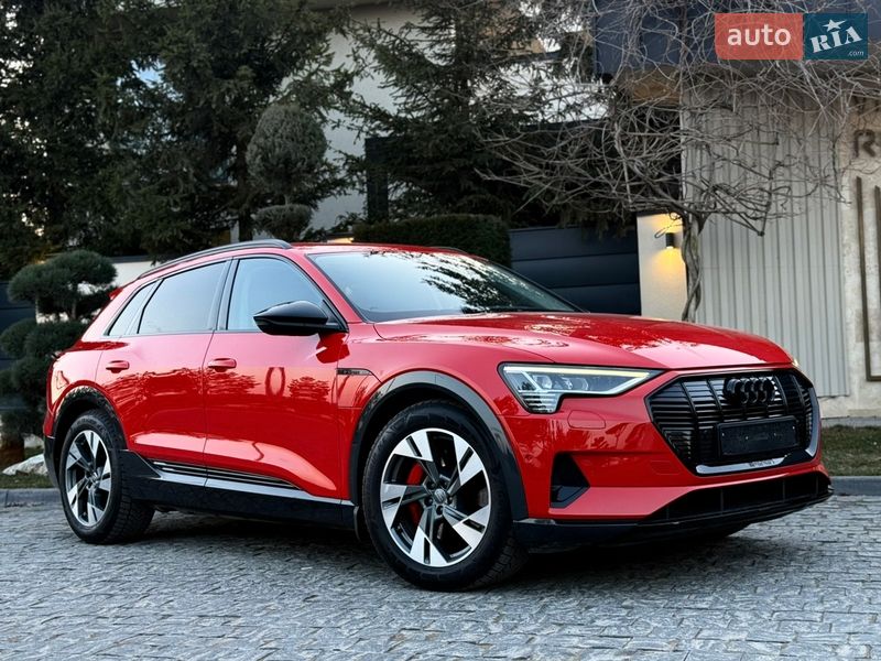 Внедорожник / Кроссовер Audi e-tron 2019 в Львове