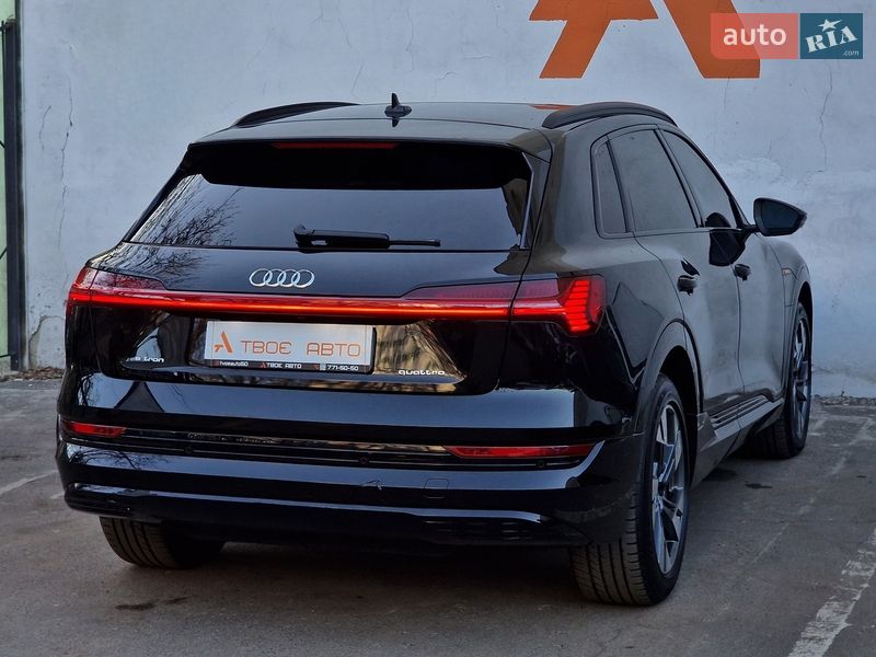 Позашляховик / Кросовер Audi e-tron 2021 в Одесі