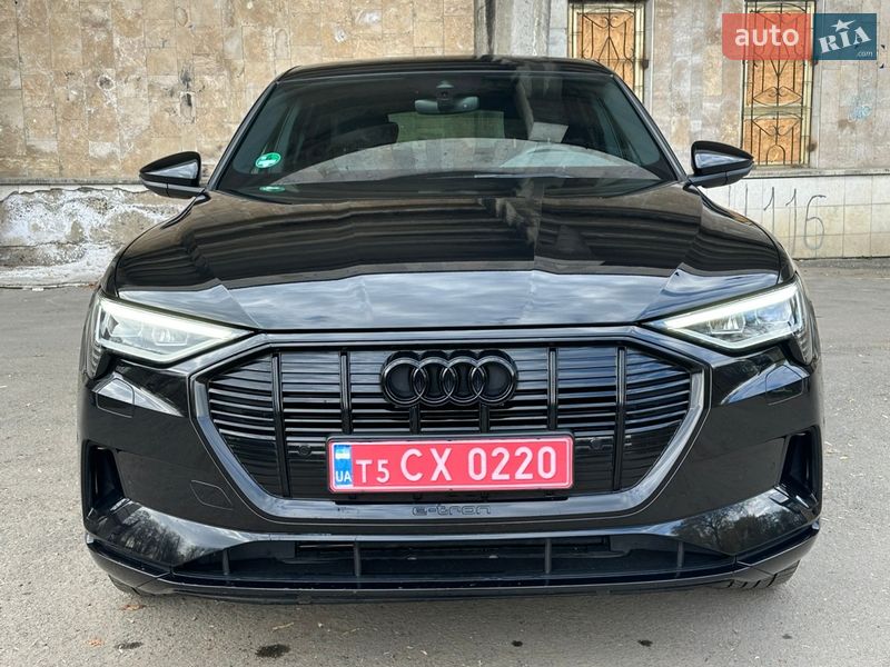 Позашляховик / Кросовер Audi e-tron 2019 в Івано-Франківську фото 2 Позашляховик / Кросовер Audi e-tron 2019 в Івано-Франківську