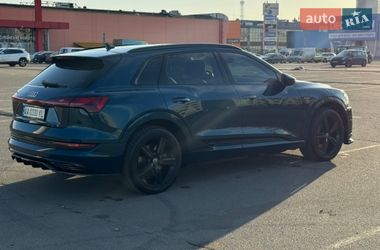 Внедорожник / Кроссовер Audi e-tron 2019 в Киеве