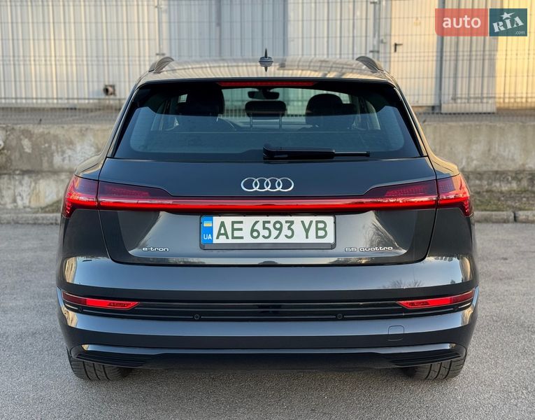 Внедорожник / Кроссовер Audi e-tron 2021 в Днепре фото 2 Внедорожник / Кроссовер Audi e-tron 2021 в Днепре