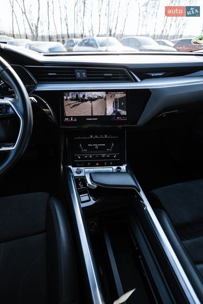 Внедорожник / Кроссовер Audi e-tron 2020 в Львове