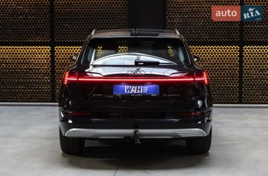 Внедорожник / Кроссовер Audi e-tron 2019 в Луцке