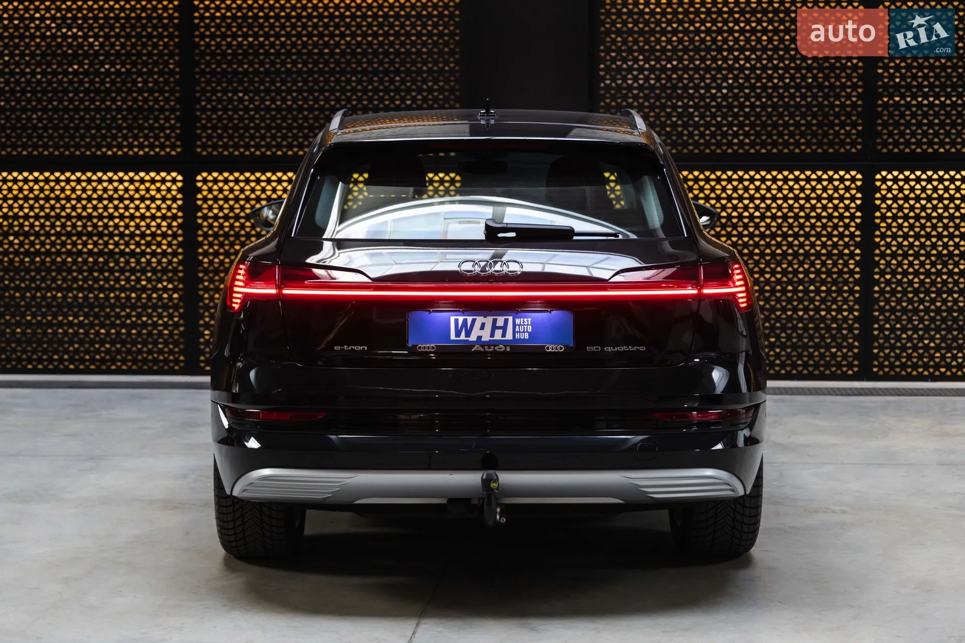2019 Audi e-tron - мініатюра 11