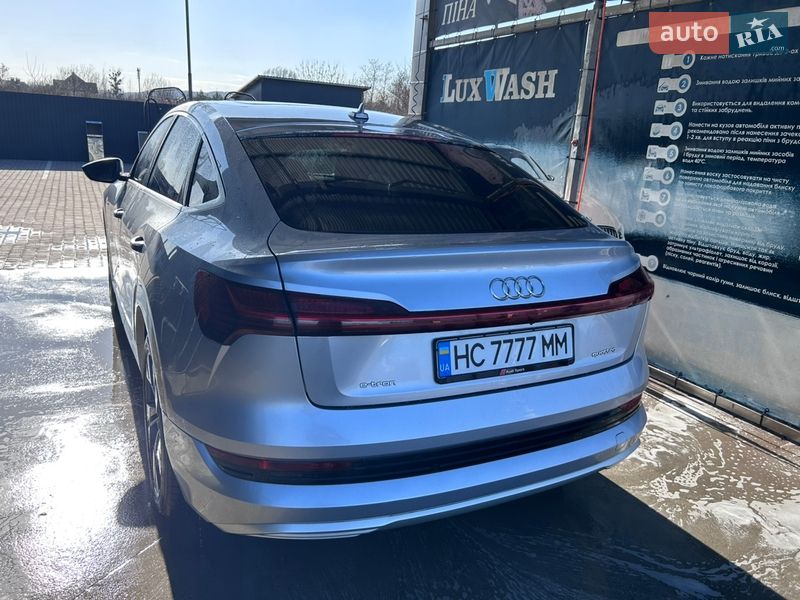 Внедорожник / Кроссовер Audi e-tron 2020 в Львове