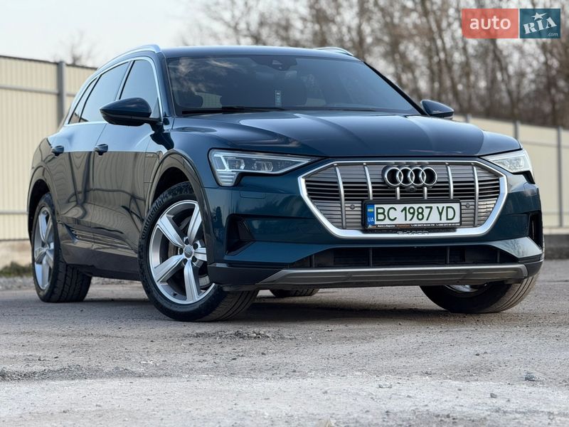 Audi e-tron 2019