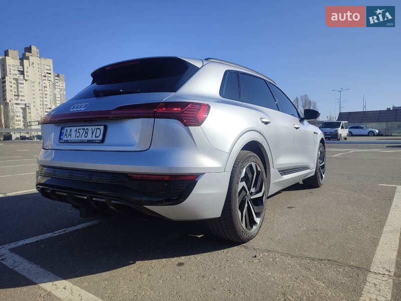Внедорожник / Кроссовер Audi e-tron 2020 в Киеве