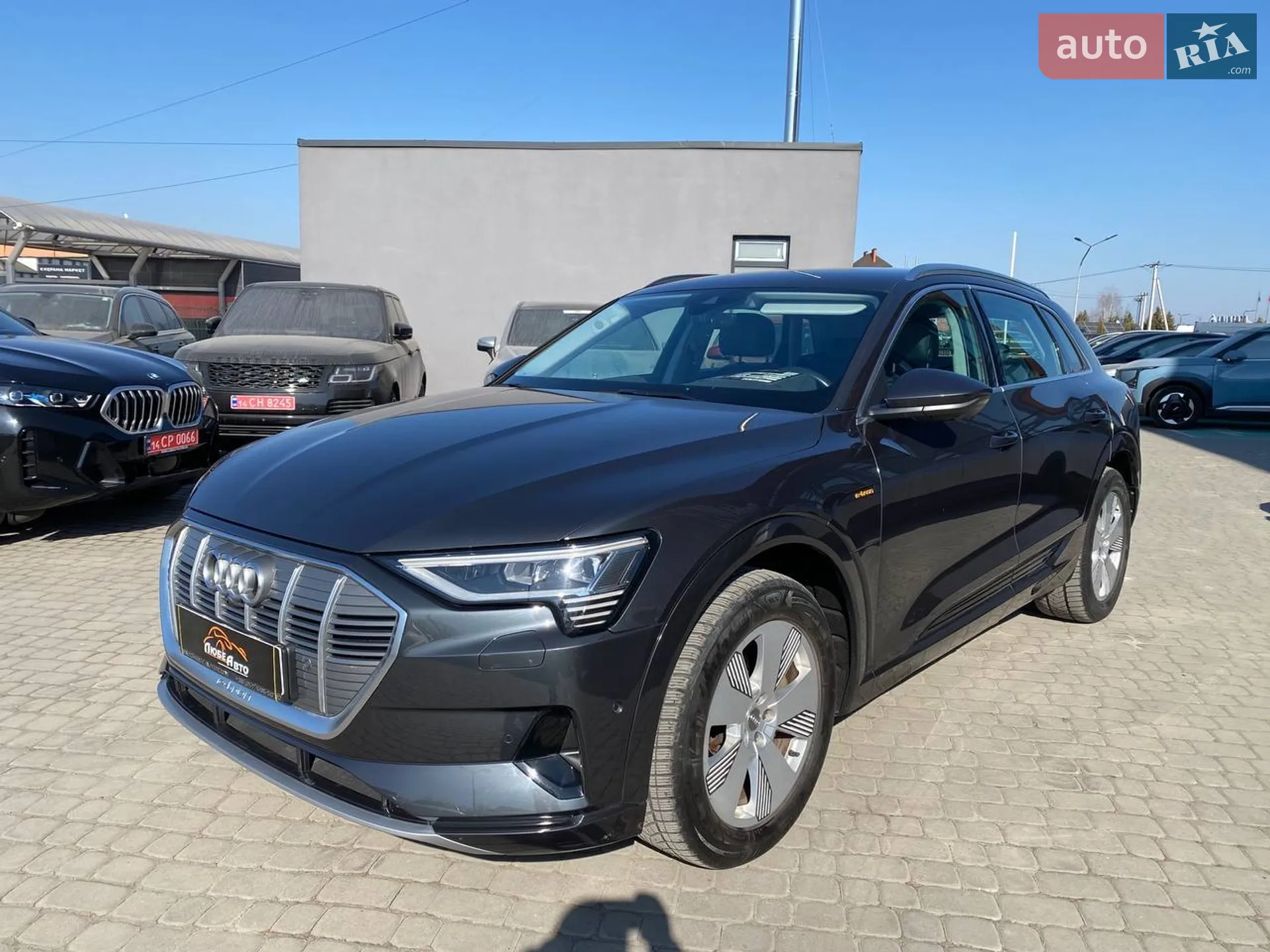 2021 Audi e-tron - мініатюра 3