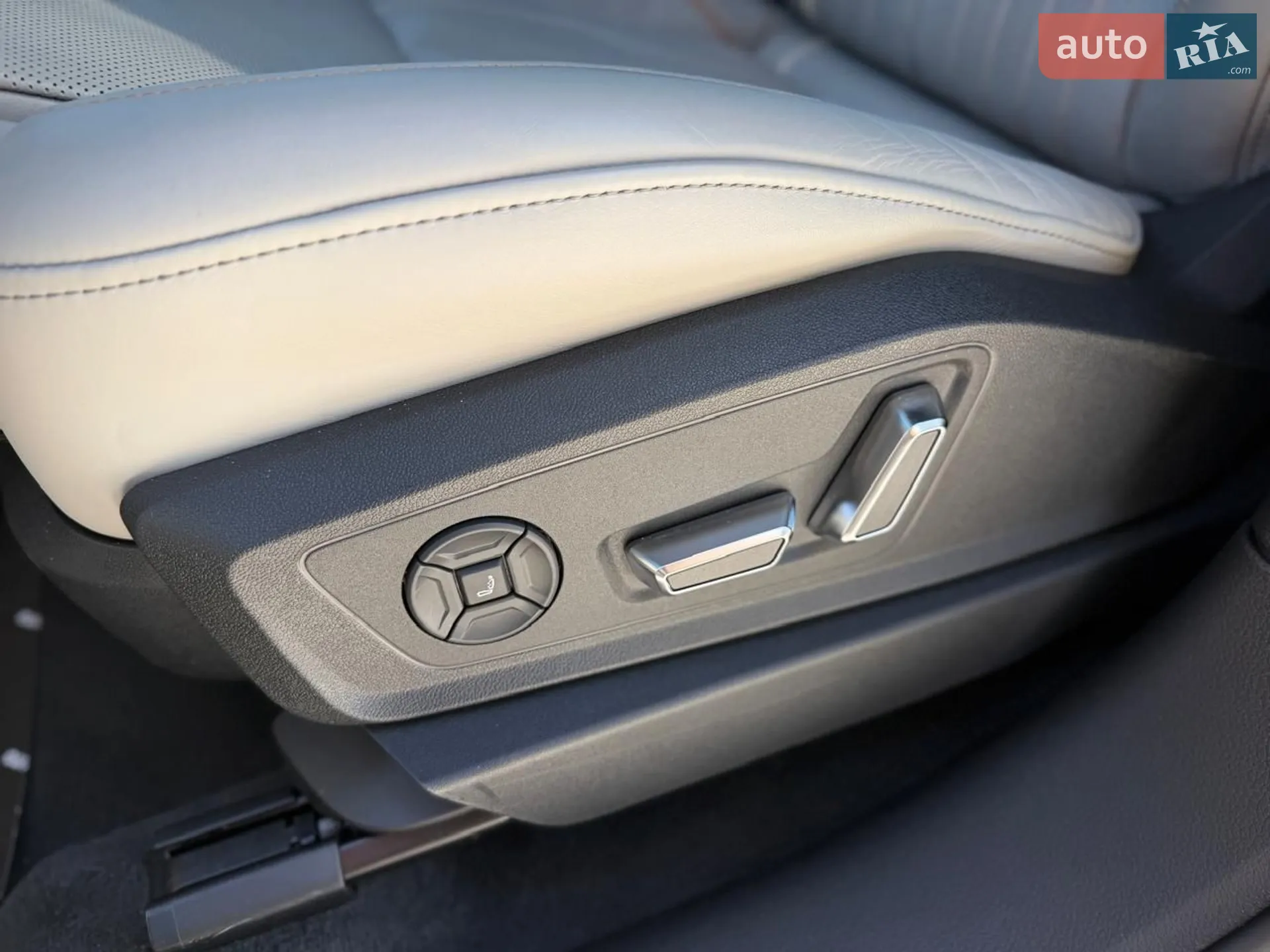 2023 Audi e-tron - мініатюра 70