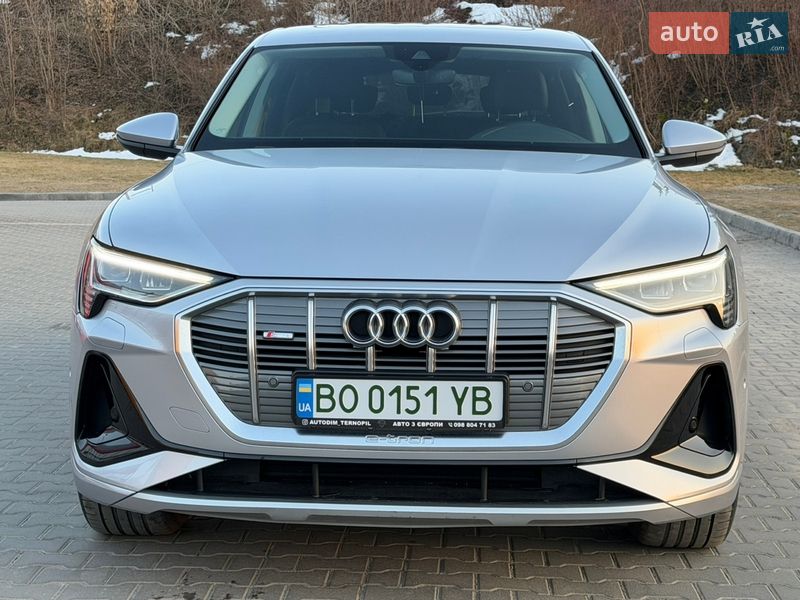 Внедорожник / Кроссовер Audi e-tron 2021 в Тернополе