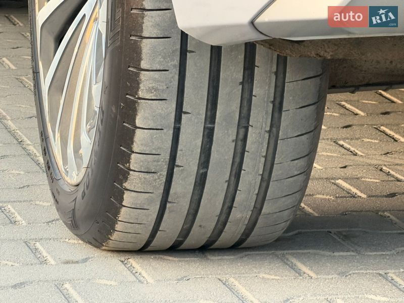 Внедорожник / Кроссовер Audi e-tron 2021 в Тернополе