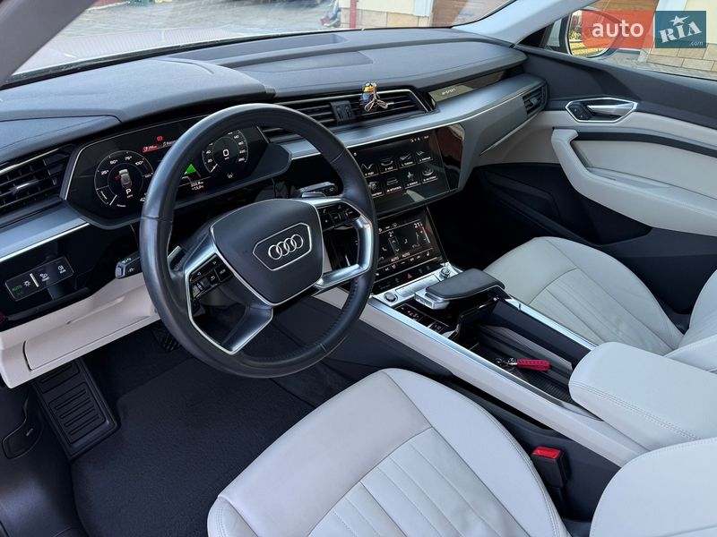 Позашляховик / Кросовер Audi e-tron 2020 в Коломиї