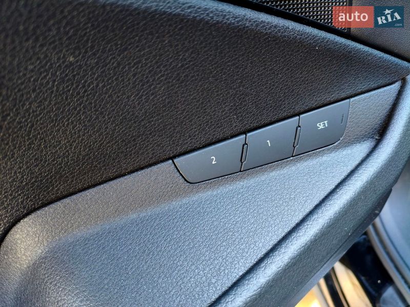 Позашляховик / Кросовер Audi e-tron 2019 в Києві фото 9 Позашляховик / Кросовер Audi e-tron 2019 в Києві