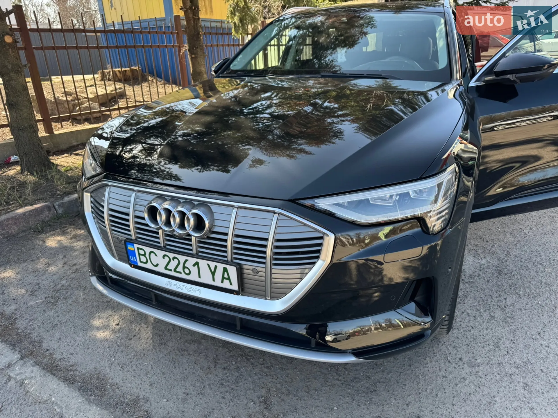 2019 Audi e-tron - мініатюра 5