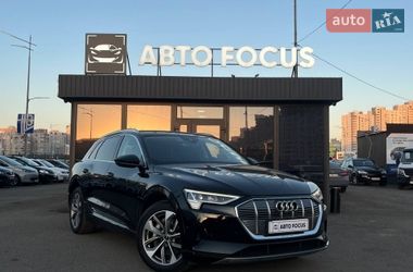 Позашляховик / Кросовер Audi e-tron 2022 в Києві