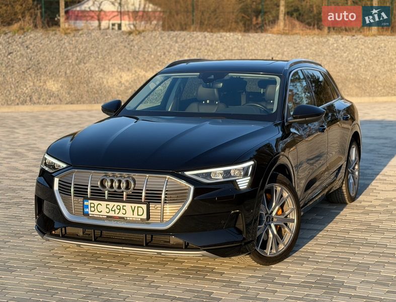 Audi e-tron 2021