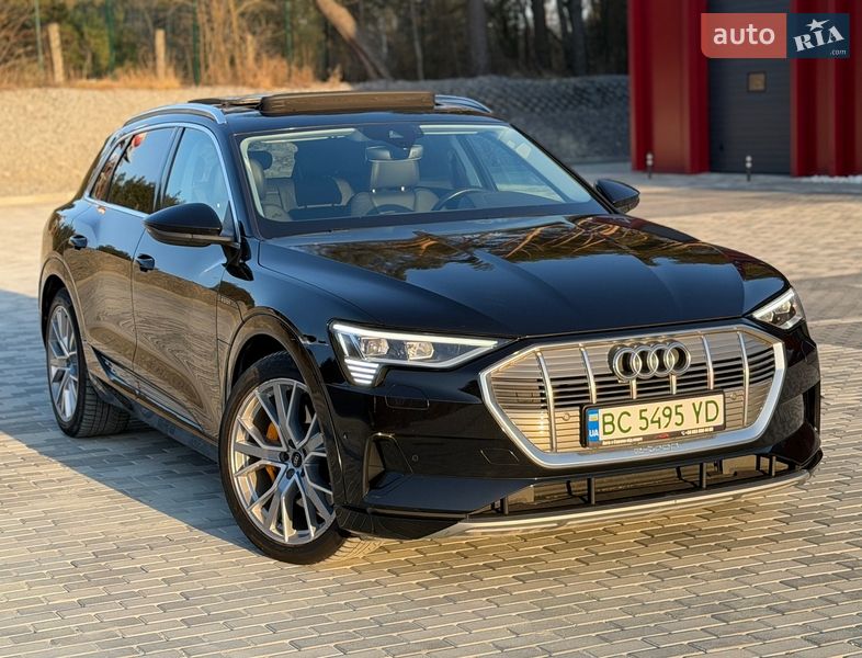 Внедорожник / Кроссовер Audi e-tron 2021 в Львове фото 25 Внедорожник / Кроссовер Audi e-tron 2021 в Львове