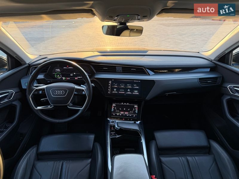 Внедорожник / Кроссовер Audi e-tron 2021 в Львове фото 46 Внедорожник / Кроссовер Audi e-tron 2021 в Львове