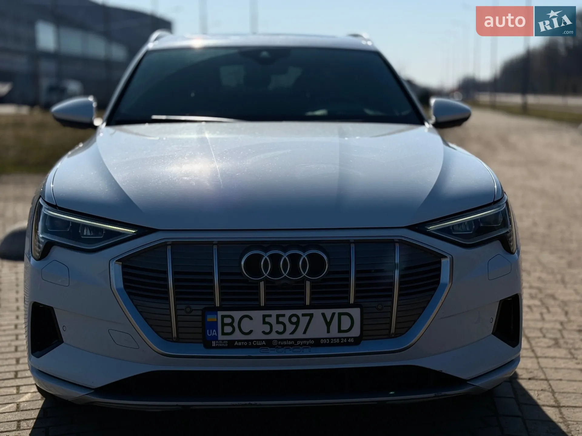 2019 Audi e-tron - мініатюра 7
