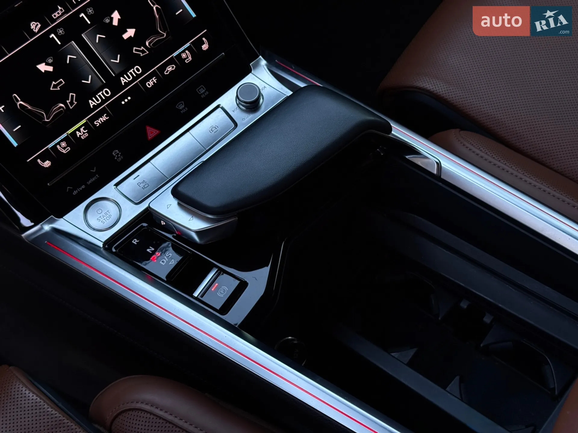 2019 Audi e-tron - мініатюра 28