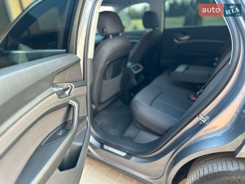 Внедорожник / Кроссовер Audi e-tron 2020 в Бродах